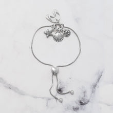 Cargar imagen en el visor de la galería, Rhodium Plated Adaptable Heart Box Chain Bolo Bracelet