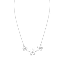 Load image into Gallery viewer, 18&quot; Diamond Cut Flower Necklace