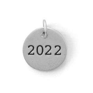 "2022" Round Charm