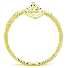 Cargar imagen en el visor de la galería, TK1395 - IP Gold(Ion Plating) Stainless Steel Ring with Top Grade Crystal  in Clear