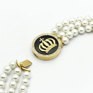 LO2644 - Gold Brass Necklace with Semi-Precious Onyx in Jet