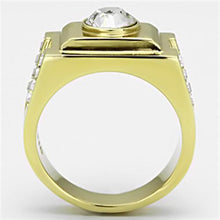 Cargar imagen en el visor de la galería, TK725 - IP Gold(Ion Plating) Stainless Steel Ring with Top Grade Crystal  in Clear
